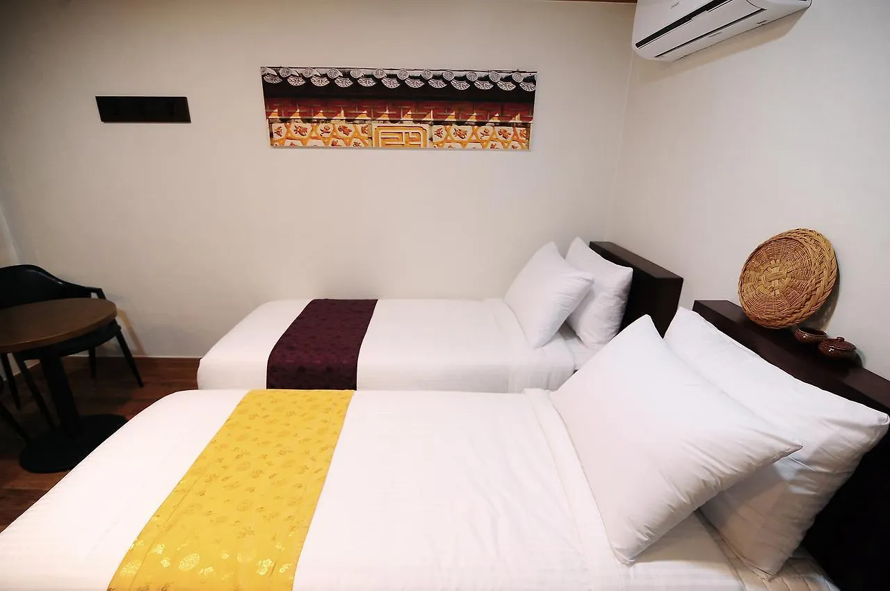 The Beach Hotel Μπουσάν